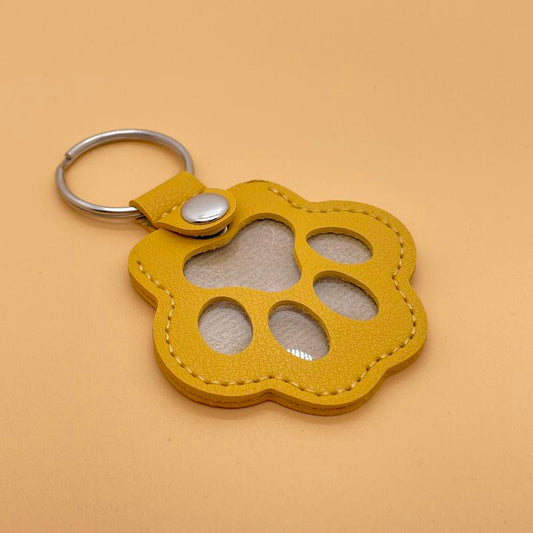 Cute Pets Fur Memory Charm – Paw-Shaped Charm for Collecting Pet Fur, Memorial Gift for Cat or Dog Lovers, Keychain or Necklace Decoration